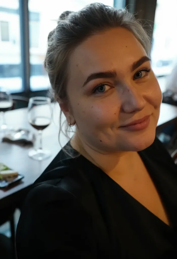 Яна